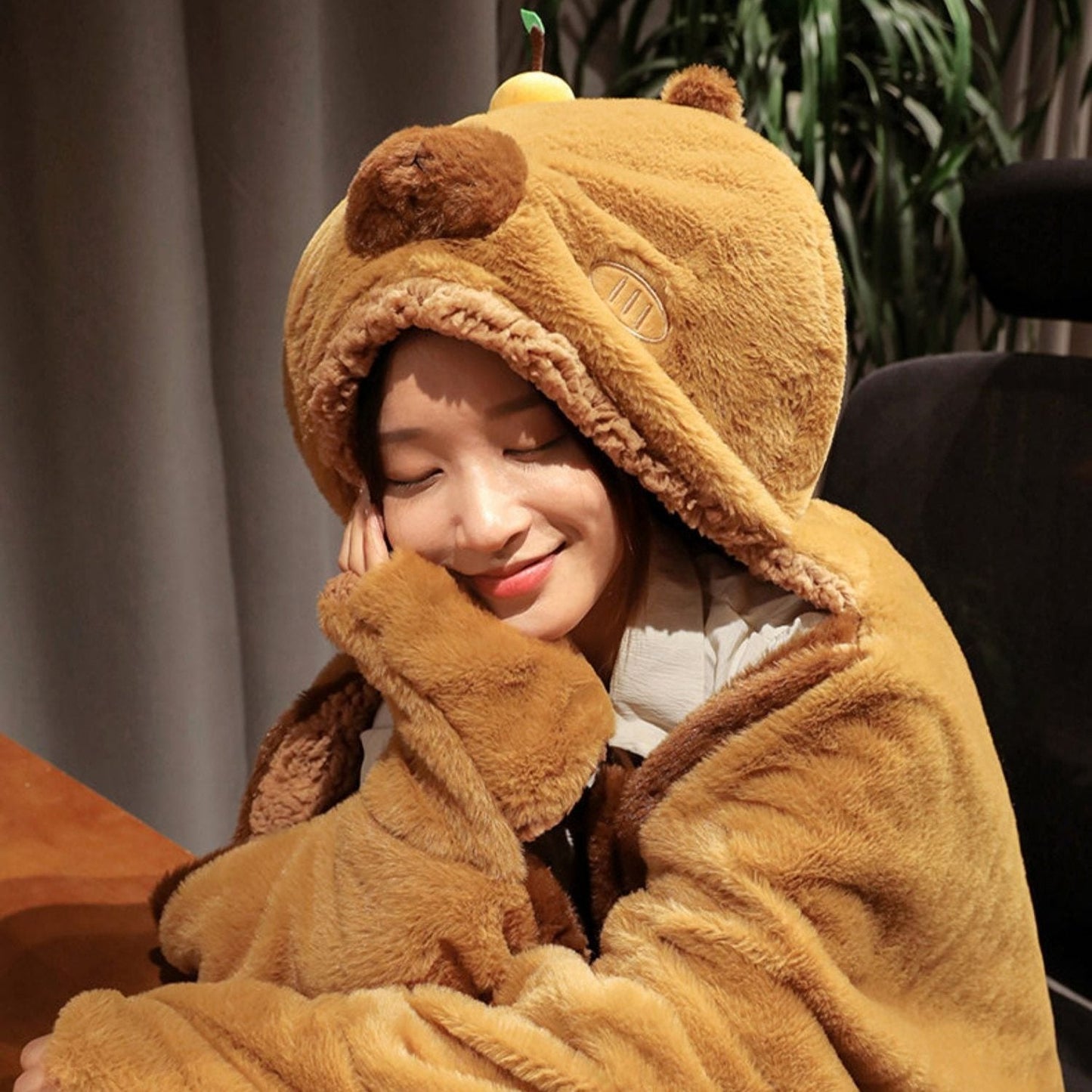 Cozy Capybara Hooded Blanket with Plush Paws